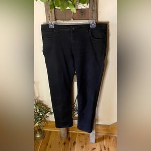 💥KUT from the KLOTH Straight Leg Jeans💥